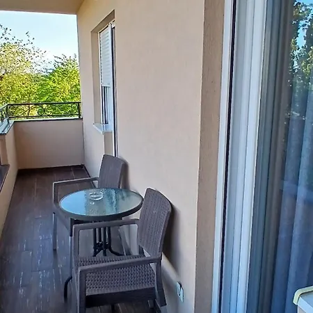 Miletic Lux Apartamento *