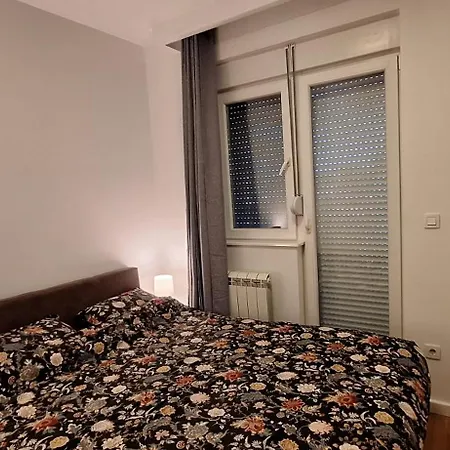 Miletic Lux Apartamento *